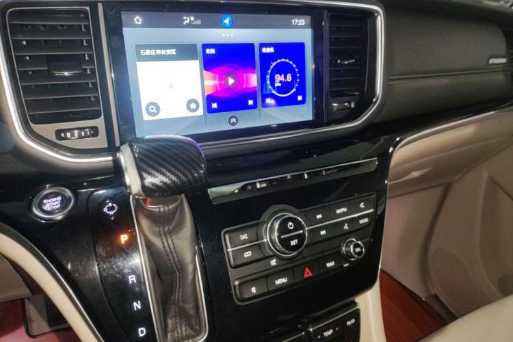 Used GAC Trumpchi M8 2018 320T Luxury Edition Audio And AC Panel