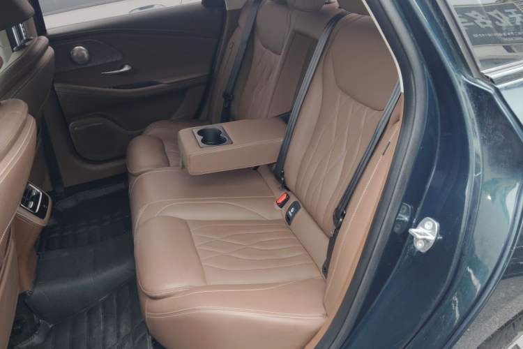 Used Chery Arrizo 8 2023 High-Energy Edition 2.0T DCT Luxury