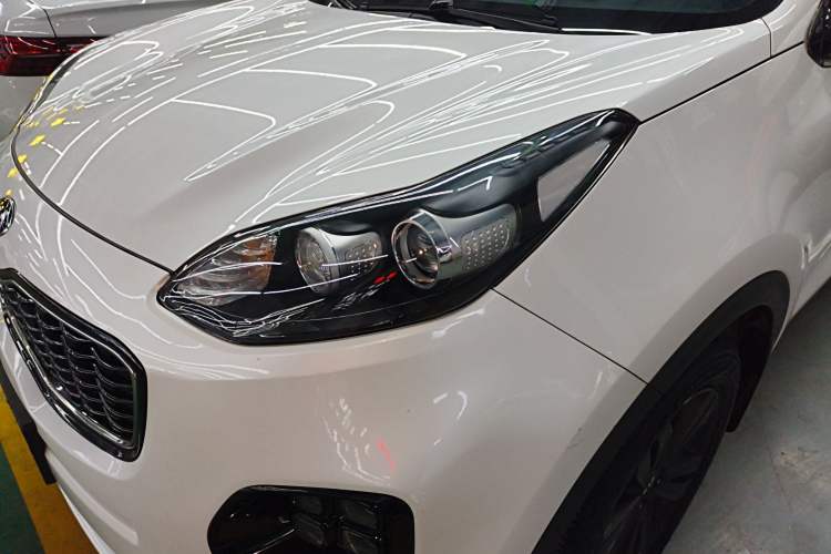 Used Kia KX5 2016 2.0L Automatic 2WD GLS Left Front Headlight