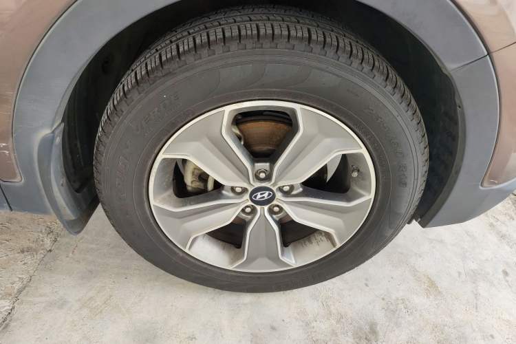 Used Hyundai Grand SantaFe 2013 2.2T 7-Seater Four-Wheel-Drive Comfort Edition
