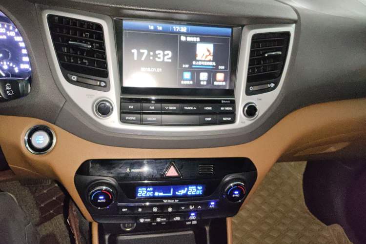 Used Hyundai Tucson 2015 1.6T Dual-Clutch Two-Wheel-Drive Smart Model