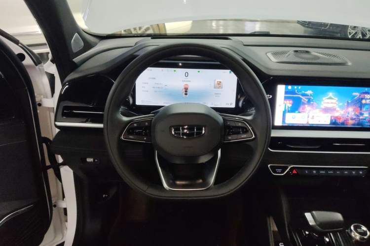 Used Geely Auto Monjaro L 2024 2.0TD High-Power Automatic Two-Wheel Drive Skyline Edition