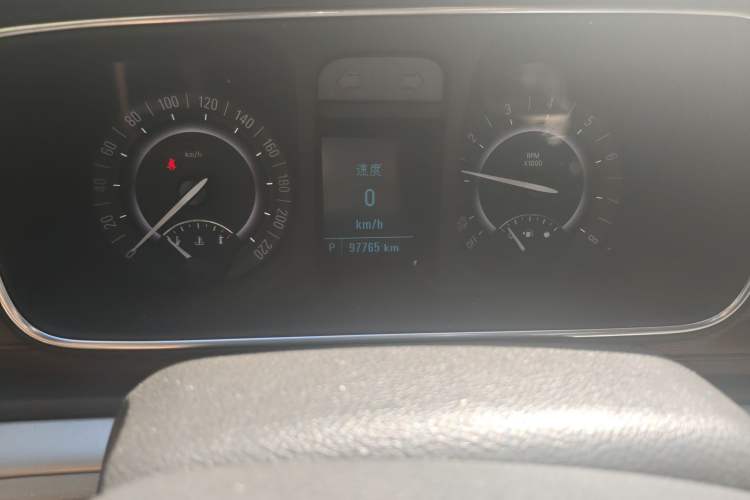 Used Buick GL8 2018 28T Luxury Model China VI Standard