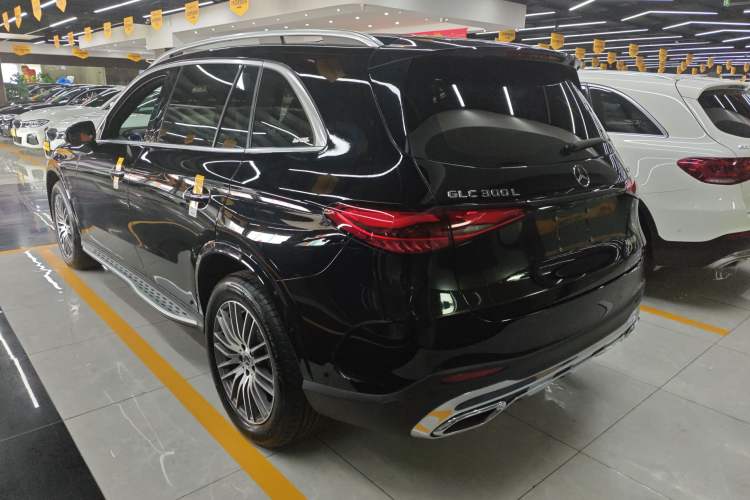 Used Mercedes-Benz GLC 2024 Refreshed GLC 300 L 4MATIC Dynamic Version 5 Seats