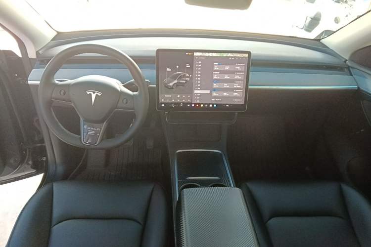 Used Tesla Model Y 2024 Rear-Wheel-Drive Version