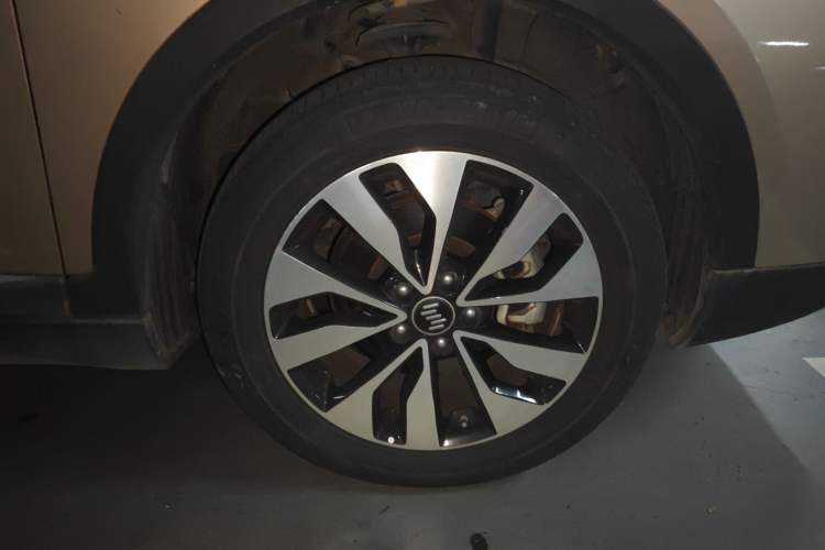 Used WM Motor EX5 2018 EX5 400 Extra Innovation Edition
