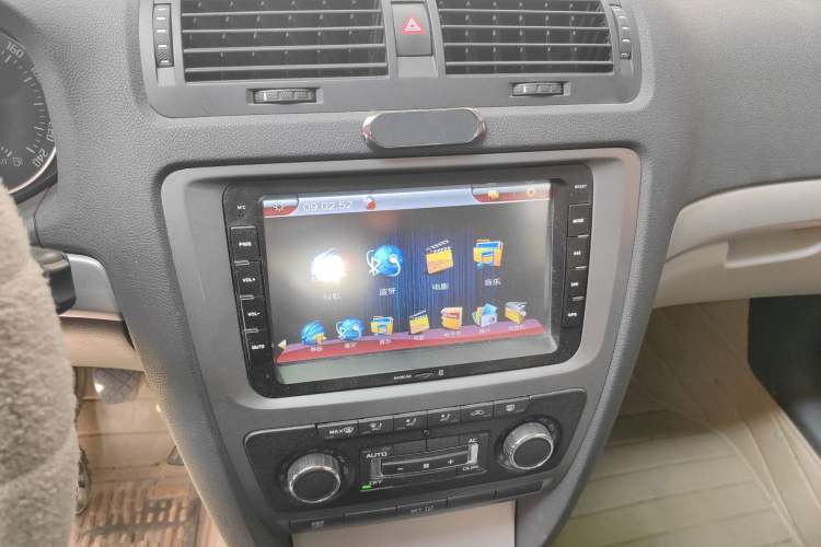 Used Skoda Octavia 2014 1.6L Manual Yijun Edition
