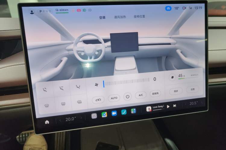 Used Xiaomi Auto SU7 2024 Four-Wheel Drive Ultra-Long Range Advanced Intelligent Driving Max Edition
