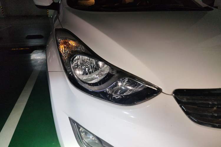 Used Hyundai Elantra (5th Generation / Langdong) 2012 1.6L Automatic Fashion Edition
