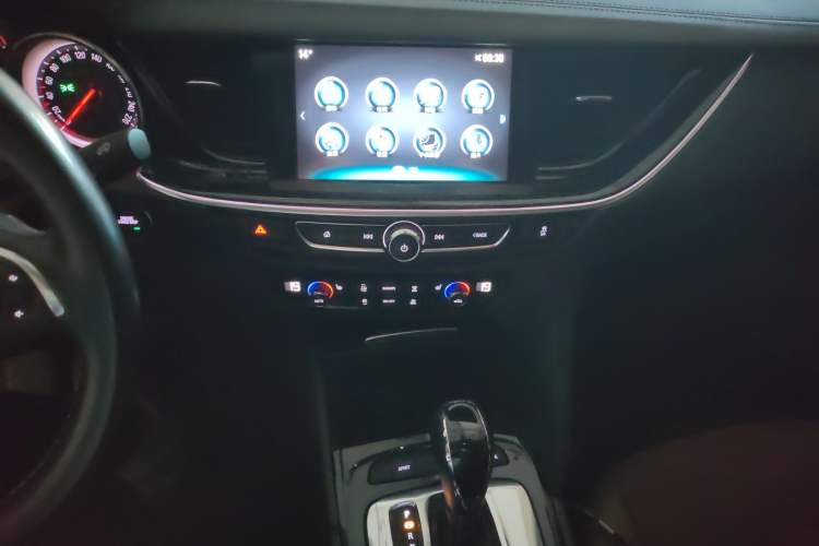 Used Buick Regal 2019 20T Elite Version China VI Standard