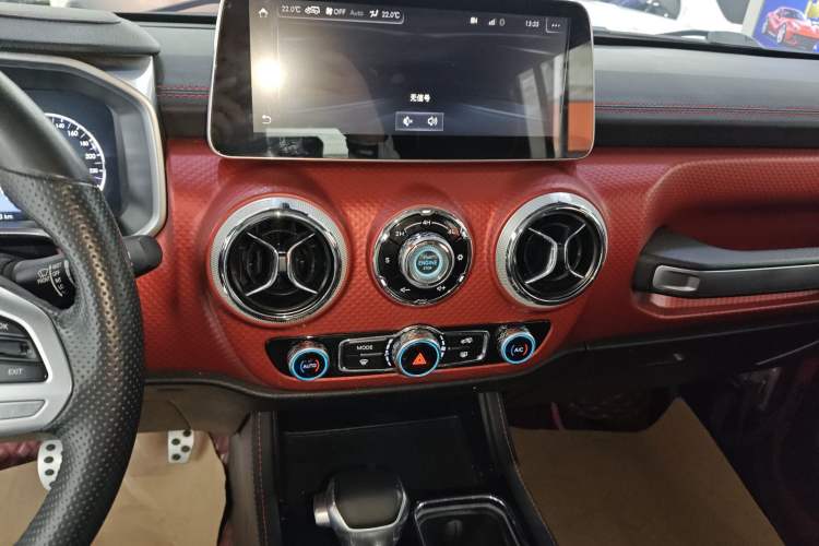 Used BAIC Off-Road BJ40 2019 PLUS 2.3T Automatic Four-Wheel Drive Premium Edition China VI
