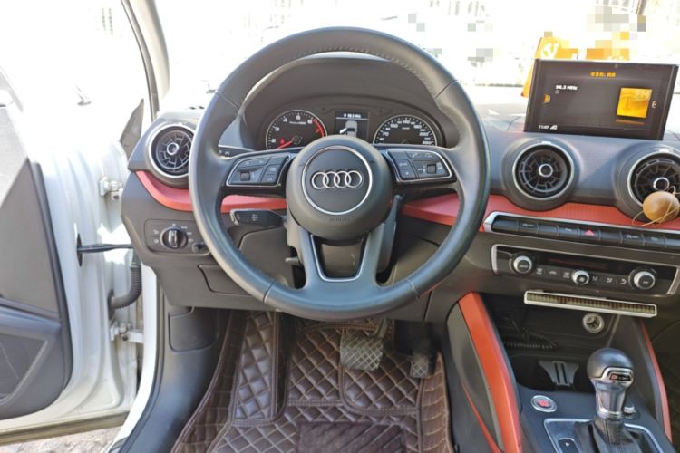 Used Audi Q2L 2018 35 TFSI Fashion Dynamic Version China VI Emission Standard