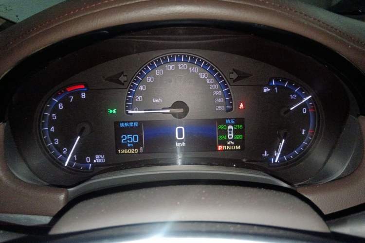 Used Cadillac XTS 2015 28T Comfort Model
