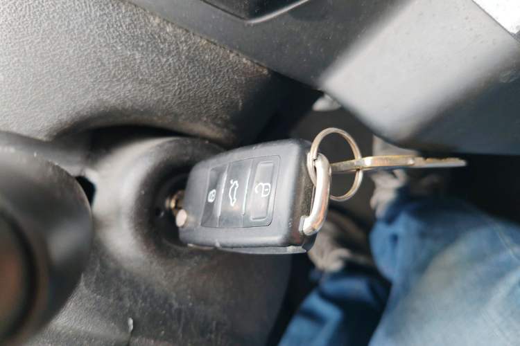 Used Citroen C-Quatre 2013 Facelifted CROSS 1.6L Automatic Vehicle Key