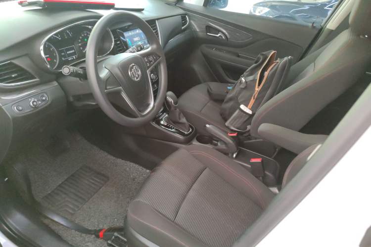 Used Buick Encore 2018 18T Automatic Two-Wheel Drive Urban Leading Model