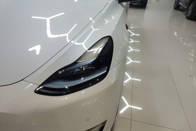 Used Tesla Model Y 2022 Performance High-Performance All-Wheel-Drive Version Left Front Headlight