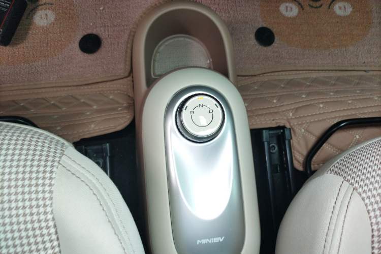 Used Wuling Hongguang MINIEV 2025 Four-Door Version Advanced Edition