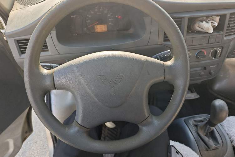 Used Wuling Zhiguang 2010 1.0L Extended Version Basic Model