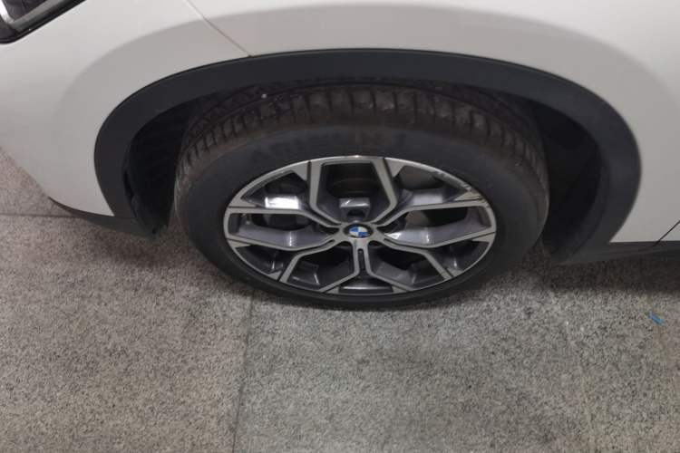 Used BMW X1 2021 sDrive25Li Leading Model
