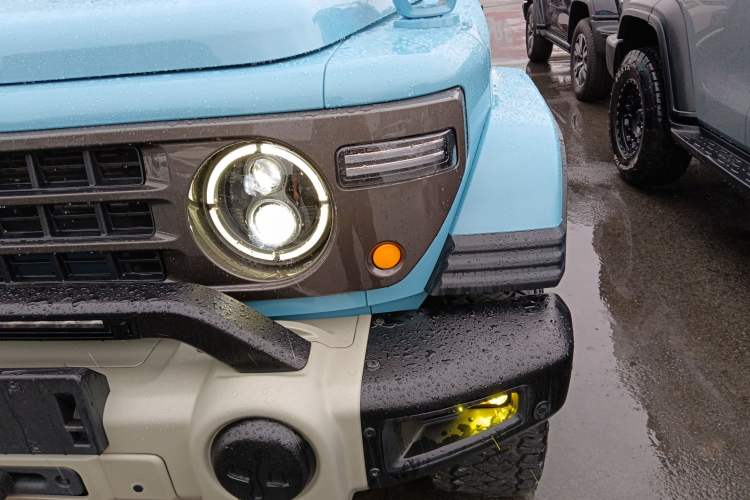 Used 212 T01 2025 2.0T Changfeng