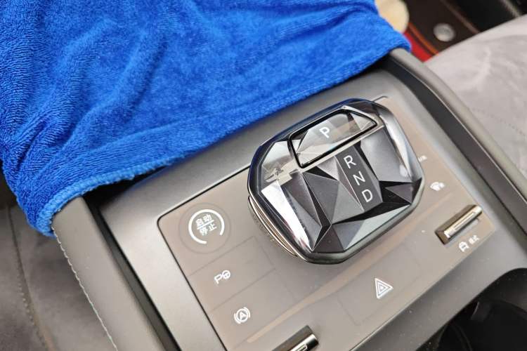 Used BYD Qin L 2025 DM-i Smart Drive 80KM Leading Model
