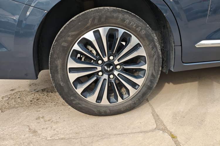 Used Wuling Jiachen 2022 1.5T CVT Deluxe Flagship Edition