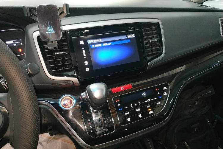 Used Honda Odyssey 2018 2.4L Smart Edition Audio And AC Panel