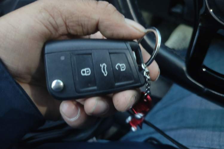 Used Volkswagen Lamando 2015 280TSI DSG Luxury Edition Vehicle Key