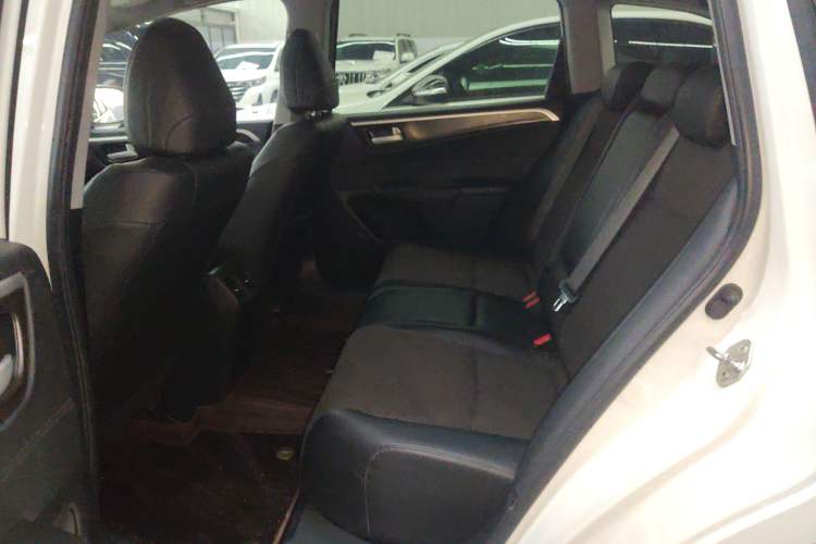 Used Honda Jade 2016 1.8L Automatic Comfort Elite Version 5 Seats Left Rear Seat