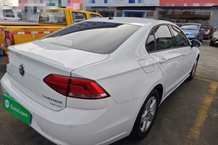 Used Volkswagen Lamando 2017 230TSI DSG Fashion Edition