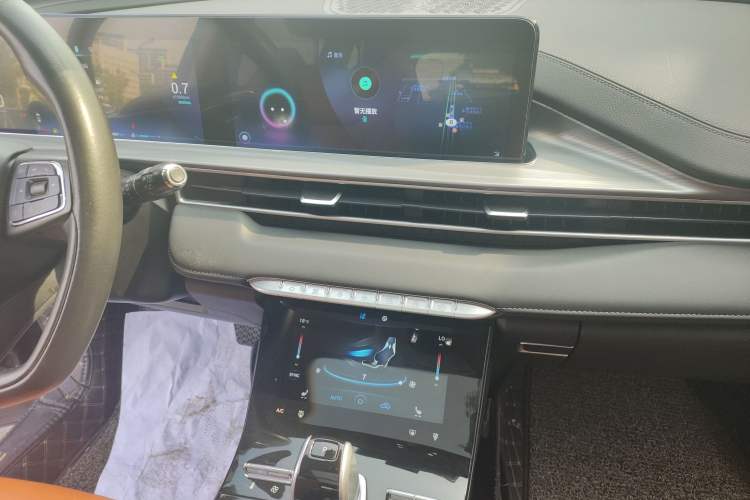 Used Chery Tiggo 8 PLUS 2021 290TGDI DCT Luxury Edition
