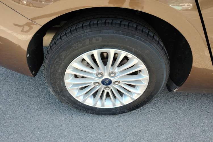 Used Ford Escort 2015 1.5L Manual Comfort Model