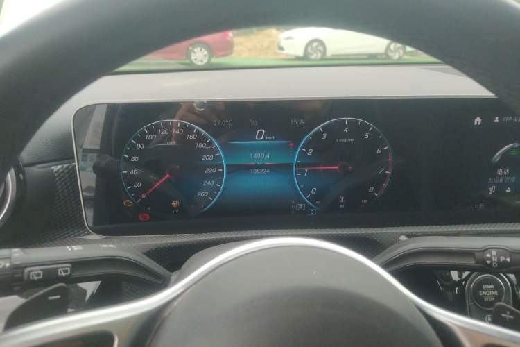 Used Mercedes-Benz A-Class 2019 A 200 Dynamic Edition Instrument Cluster