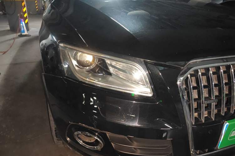 Used Audi Q5 2017 40 TFSI Technology Edition Right Front Headlight