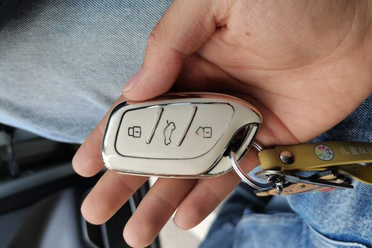 Used Roewe RX5 MAX 2019 300TGI Automatic Smart Cabin Luxury Edition Vehicle Key