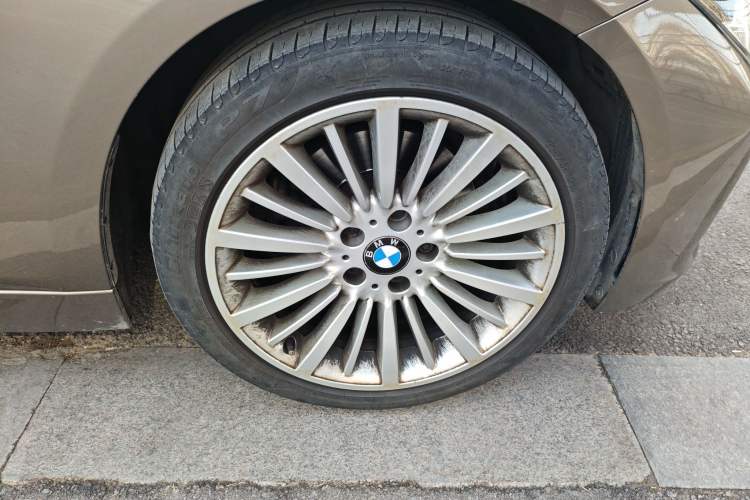 Used BMW 3 Series 2018 320Li Fashion Model
