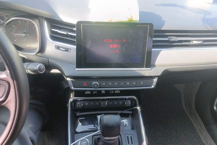 Used Citroen C5 2017 350THP Automatic Luxury Model Audio And AC Panel