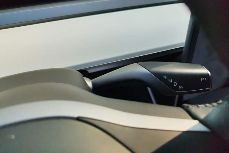 Used Tesla Model 3 2019 Standard Range Rear-Wheel Drive Upgraded Version (52 kWh)
