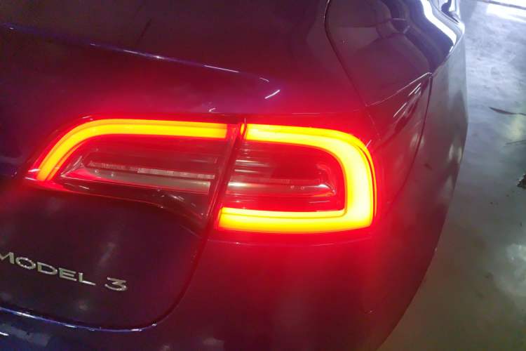 Used Tesla Model 3 2019 Standard Range Rear-Drive Upgraded Version