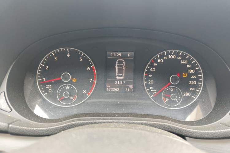 Used Volkswagen Passat 2014 1.8TSI DSG Prestige Edition Instrument Cluster