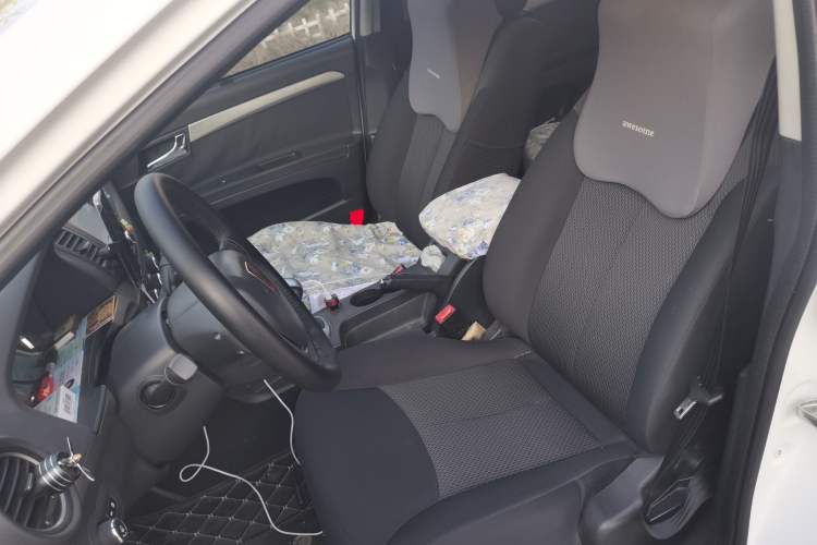 Used Roewe 350 2014 1.5L Automatic Xunda Edition Left Front Seat