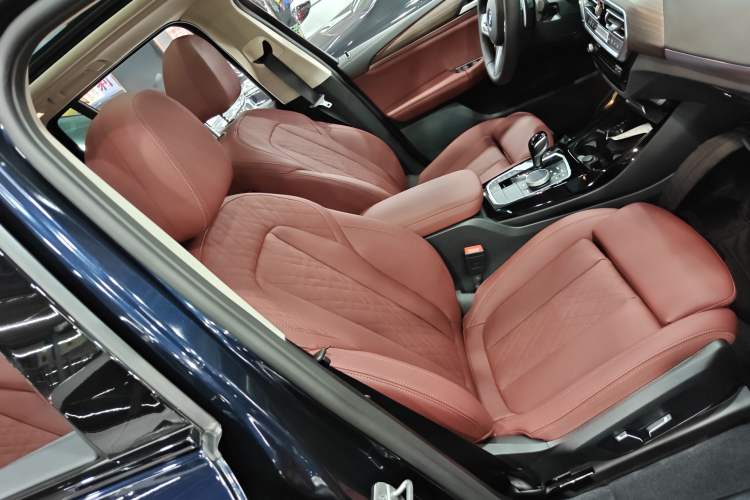 Used BMW X3 2023 Restyled xDrive30i Leading Edition M Night Sky Package