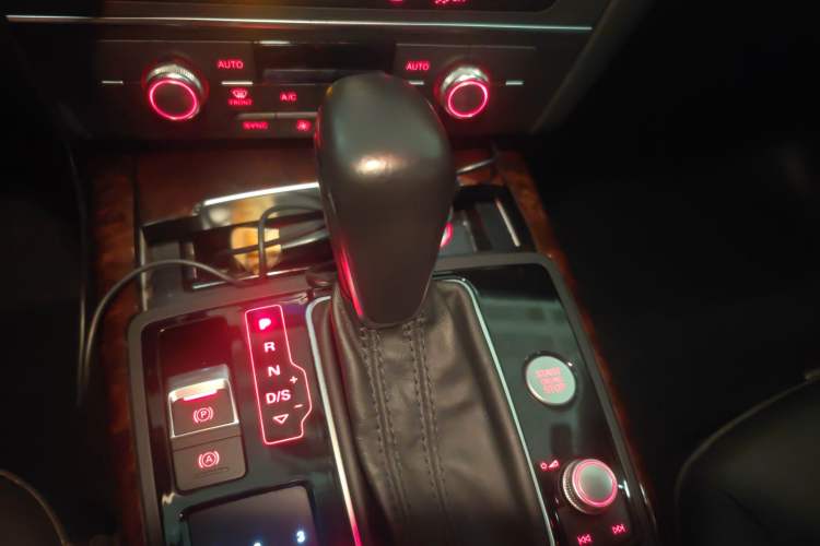 Used Audi A6L 2017 30 FSI Comfort Model
