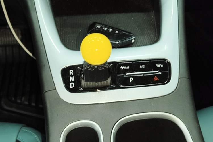 Used Geely Galaxy Geome 2025 310km Youth Edition Gear Lever