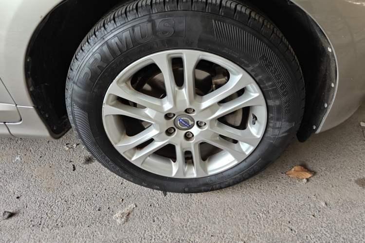 Used Volvo XC60 2016 T5 Smart Upgrade Model
