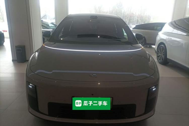 Used Li Auto i8 2025 Model Standard Version
