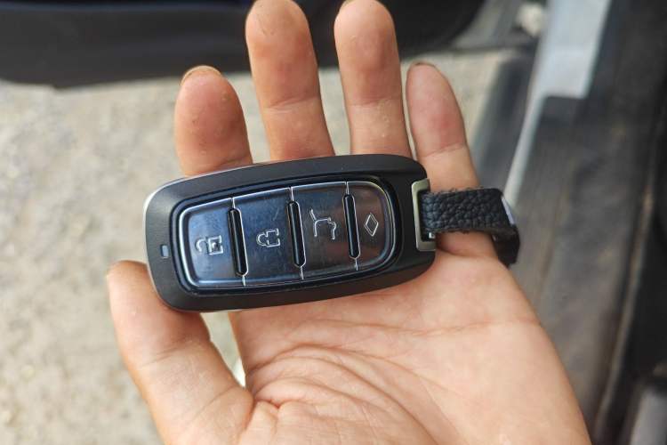 Used Haval M6 2021 PLUS 1.5T DCT Luxury Smart Connectivity Model