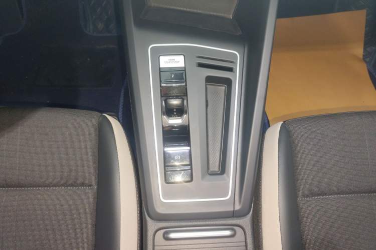 Used Volkswagen Golf 2023 Facelift 280TSI DSG Pro
