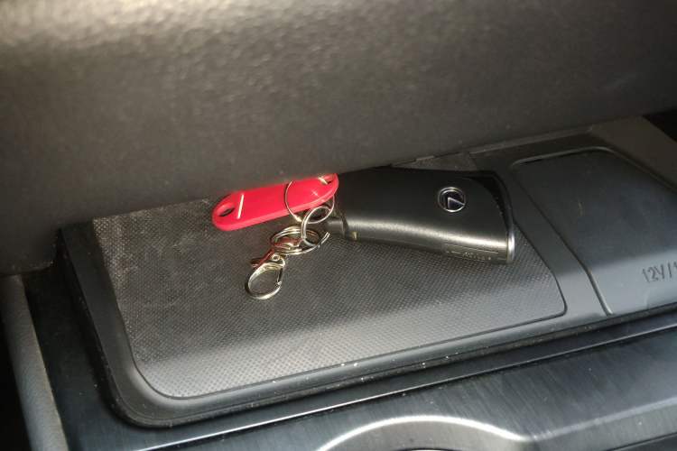 Used Lexus UX 2019 260h F SPORT All-Wheel-Drive Model China VI Standard