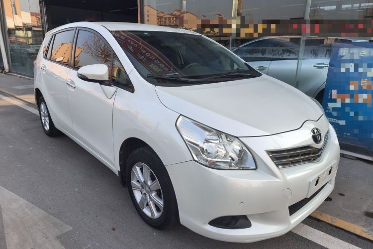 Used Toyota Verso 2014 Starlight 180E CVT Elite Edition